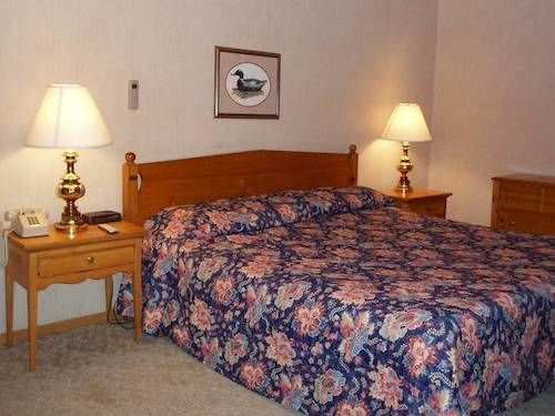 High Village Breezy Point Bagian luar foto